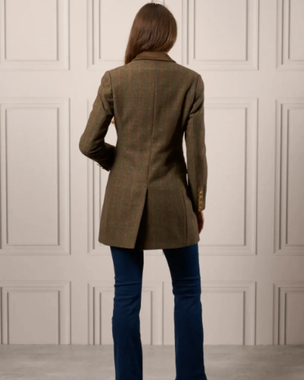 Alan Paine Surrey Mid-Thigh Tweed Coat