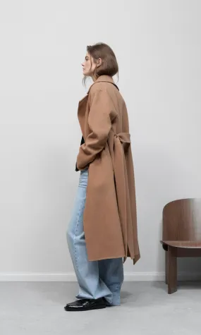 Closed double face coat