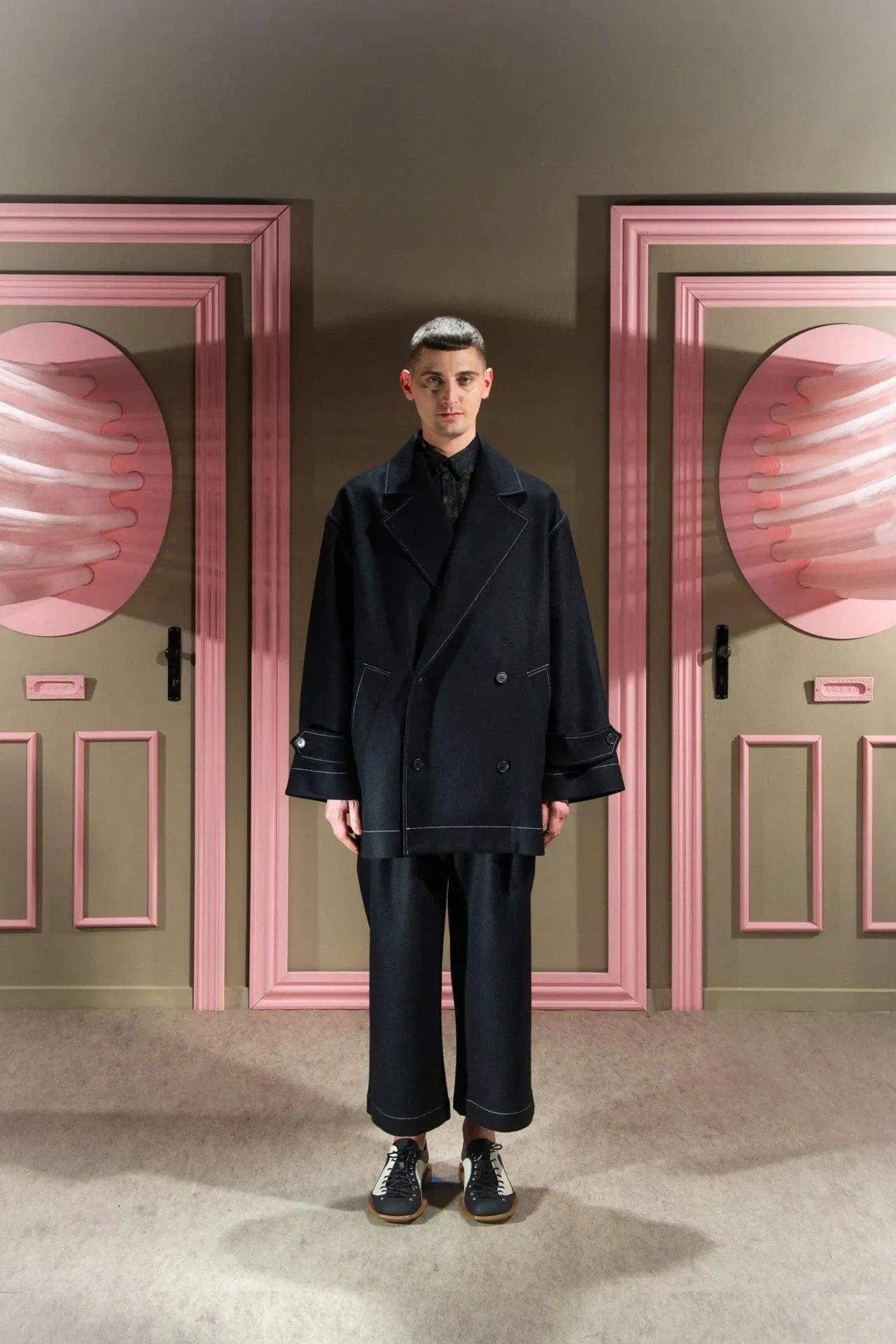 Dimout Coat - Black