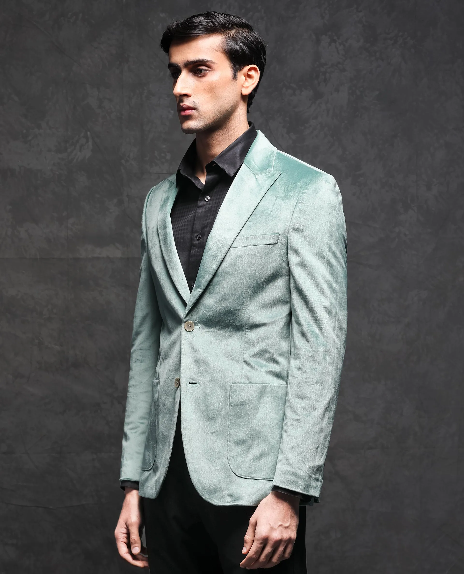 Rare Rabbit Men's Mazey Green Polyester Fabric Peak Lapel Single Breasted Tailored Fit Velvet Blazer
