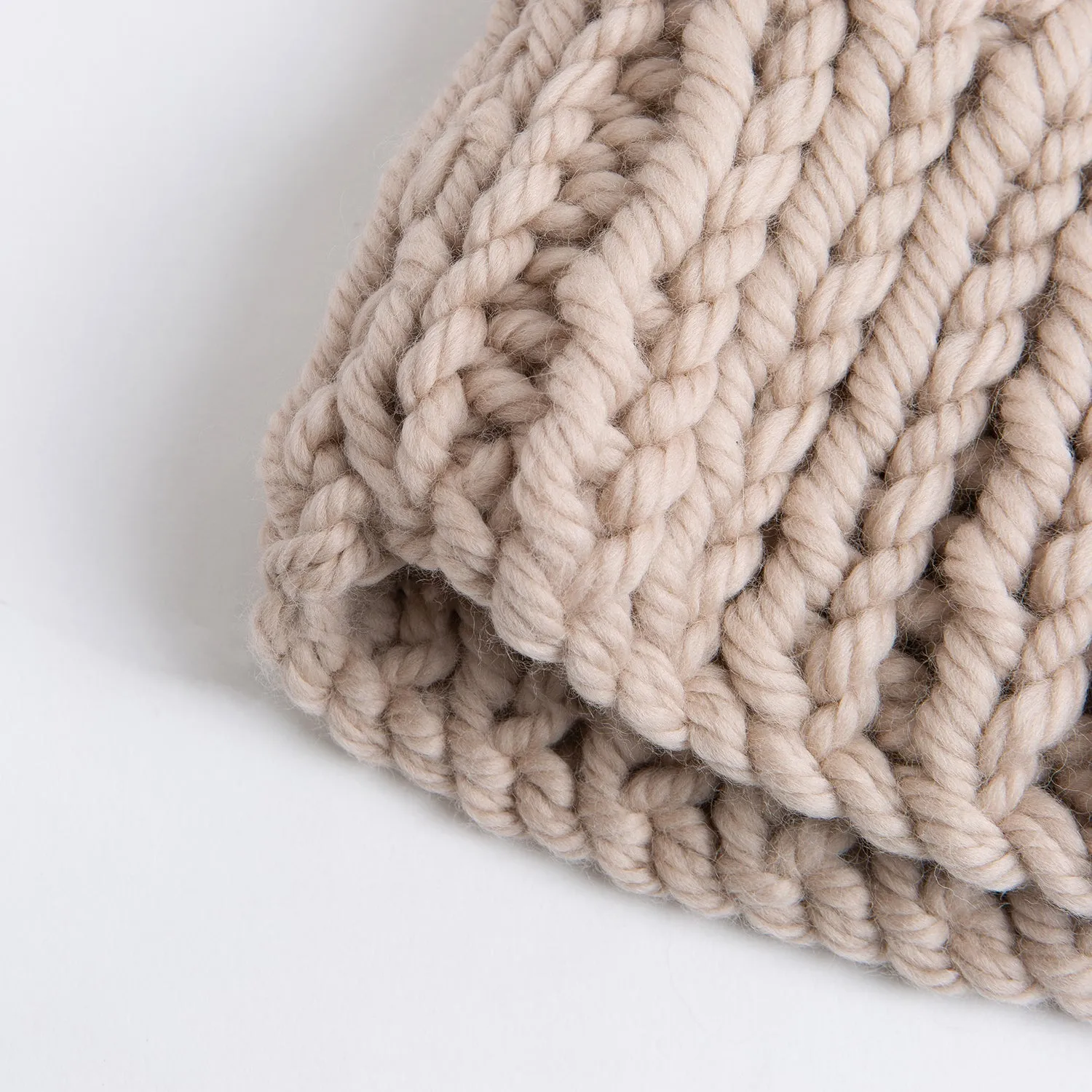 Ribbed Sweater Vest Knitting Kit