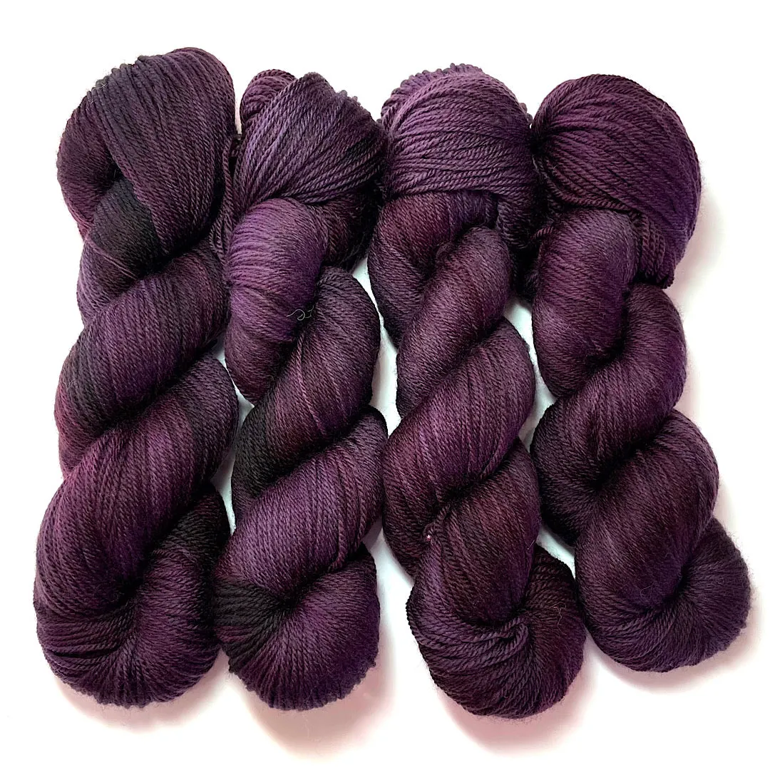 Roxy Fibres - Hand Dyed NZ Merino 8ply