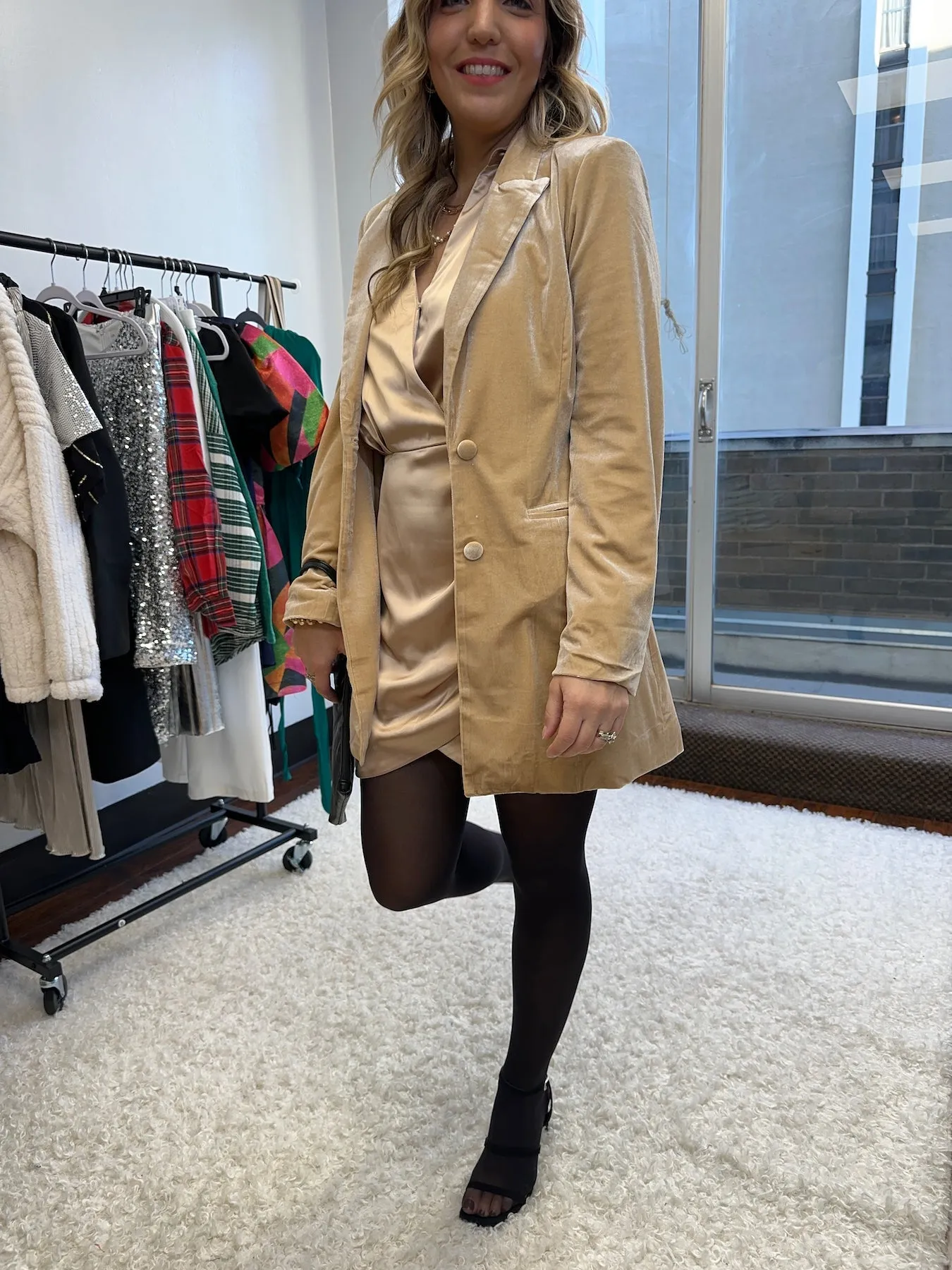 Shine in Velvet Peak Lapel Long Single Style Blazer
