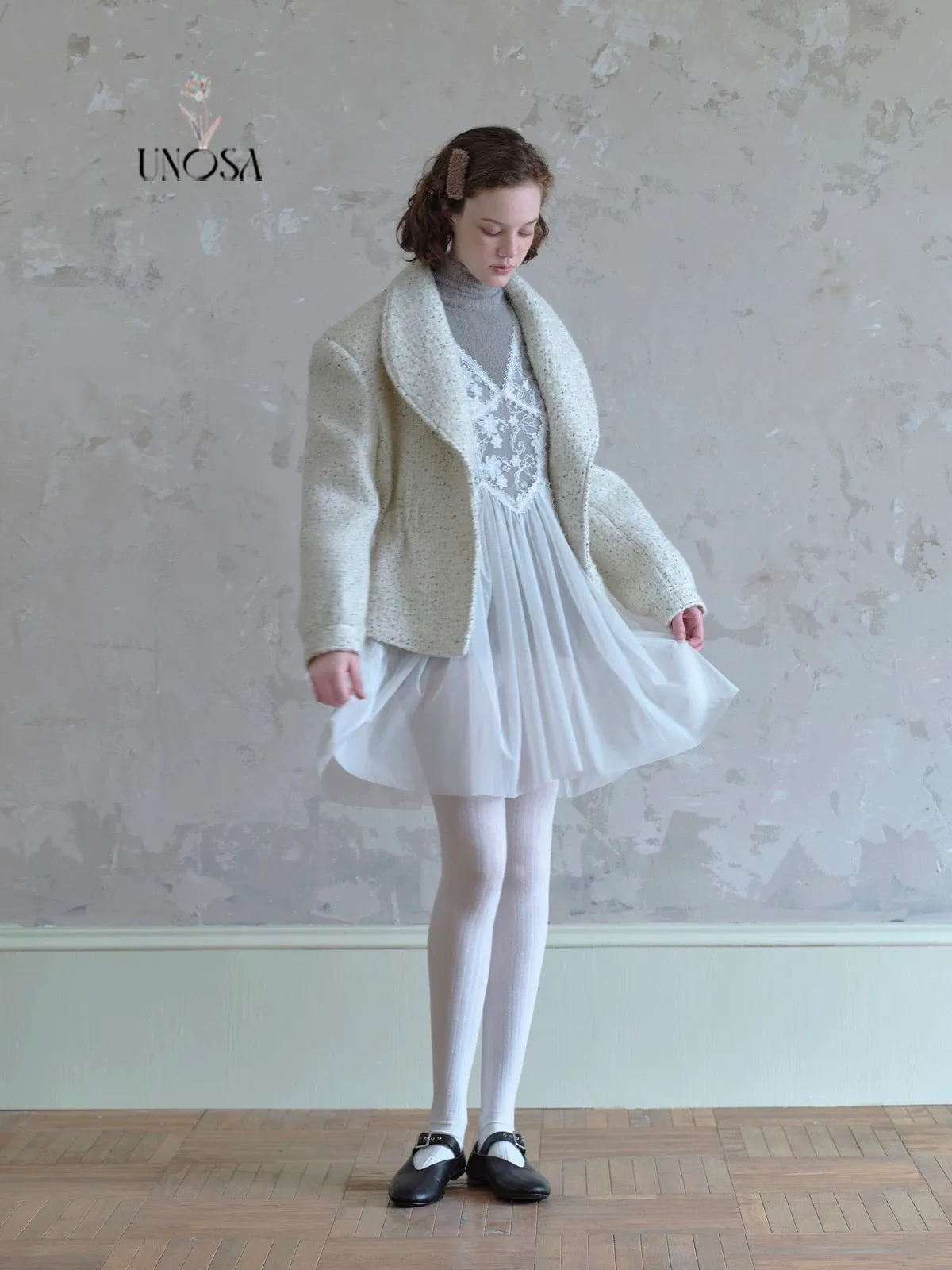 [UNOSA] Lost In Time Vintage Style Off-shoulder Slim Fit Wool Coat