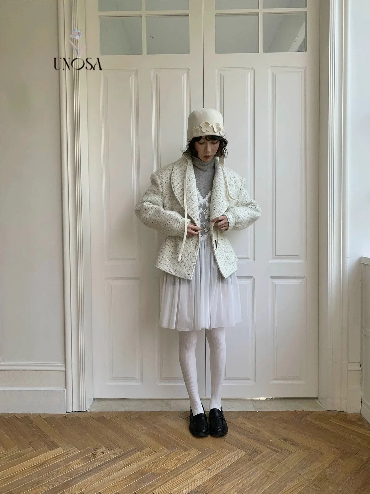 [UNOSA] Lost In Time Vintage Style Off-shoulder Slim Fit Wool Coat
