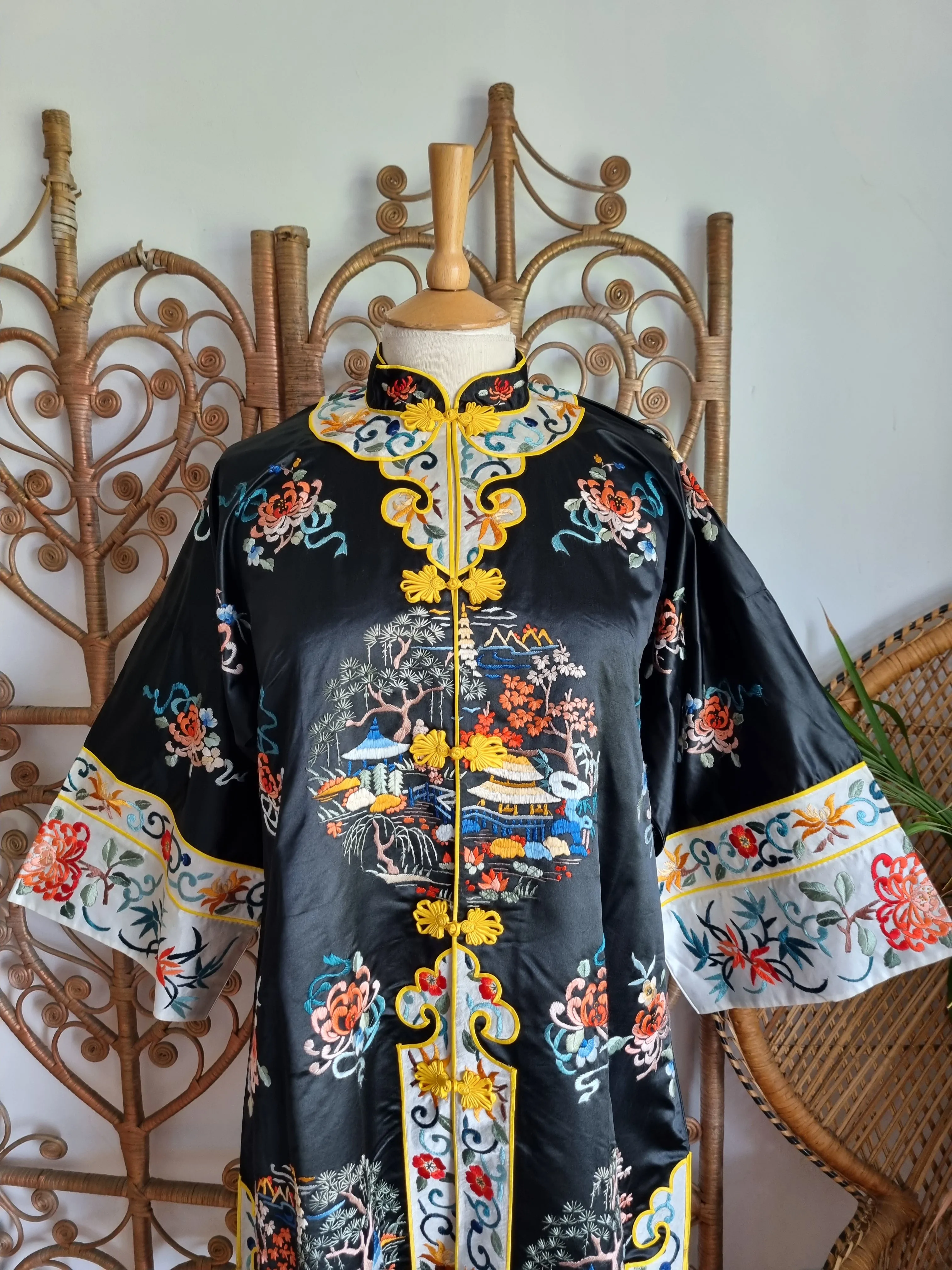Vintage silk chinese Jacket